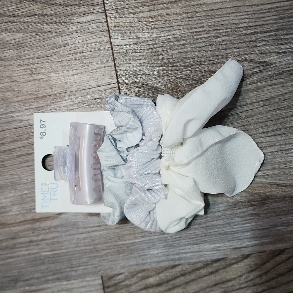 Set of Hair Accessories